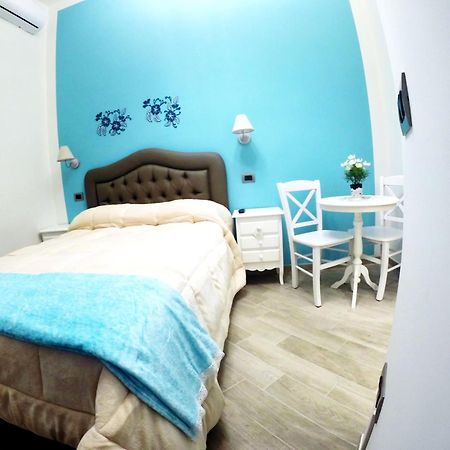 B&B Le Stanze Di Santa Chiara Νάπολη Εξωτερικό φωτογραφία