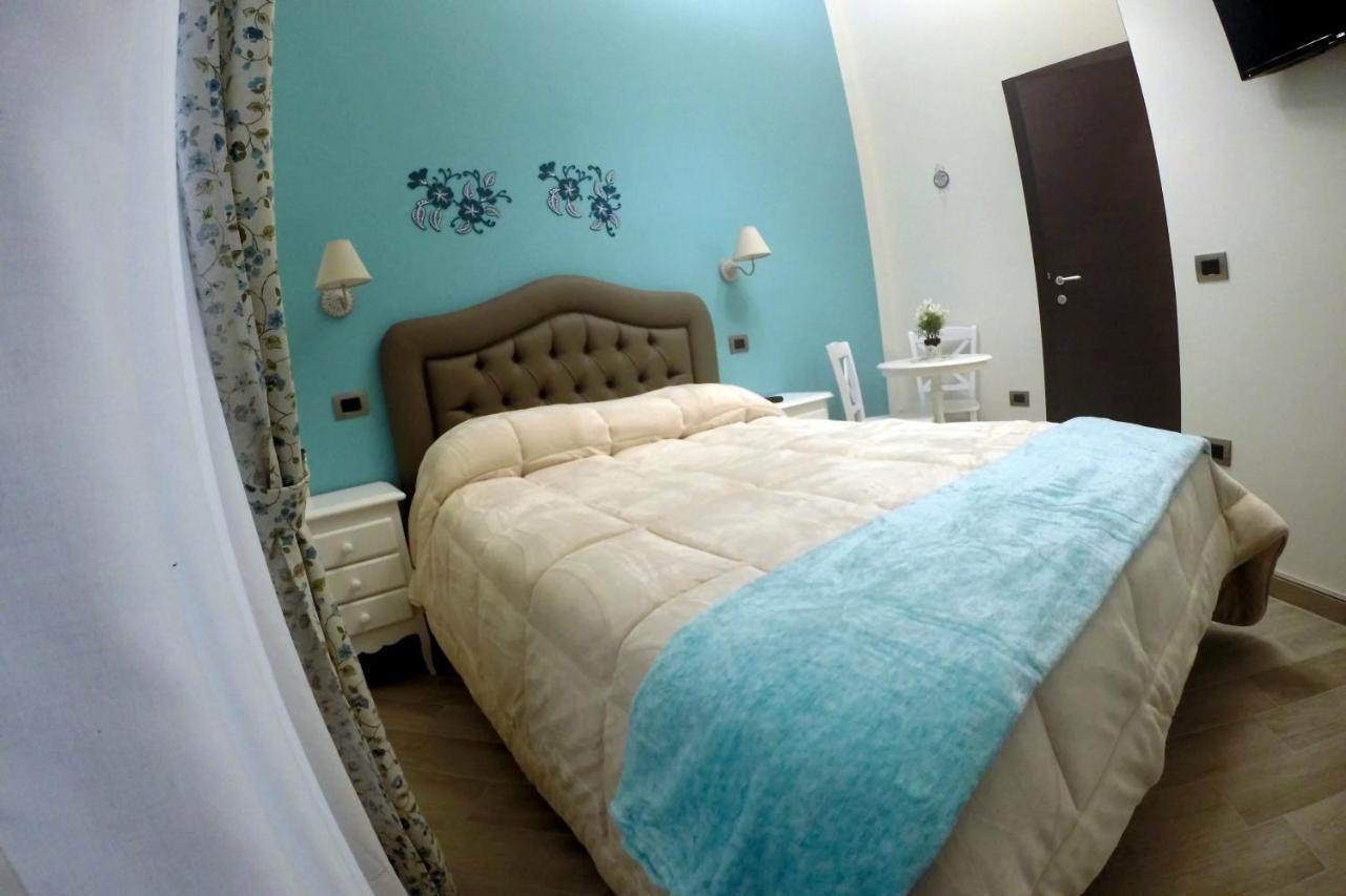B&B Le Stanze Di Santa Chiara Νάπολη Εξωτερικό φωτογραφία